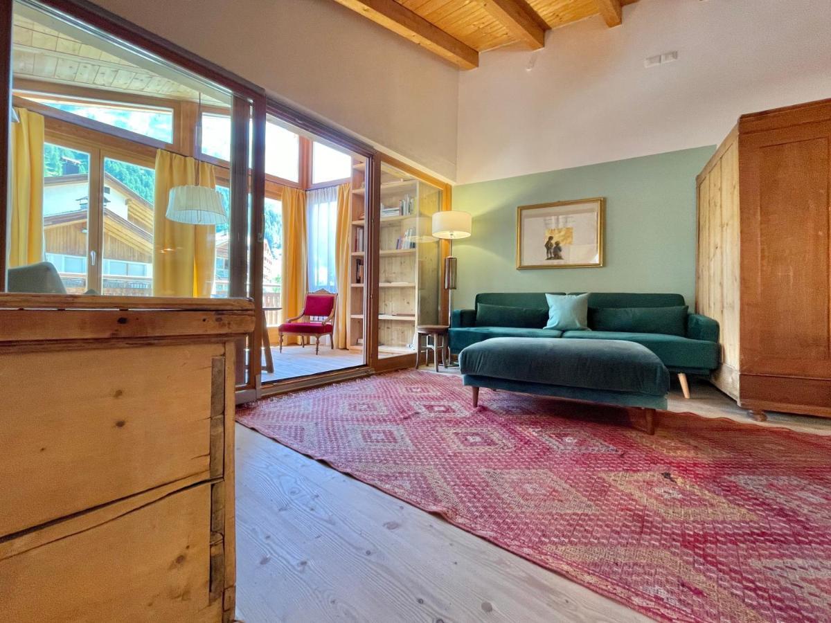 Apartments Da La Vedla Flats San Cassiano  Eksteriør bilde